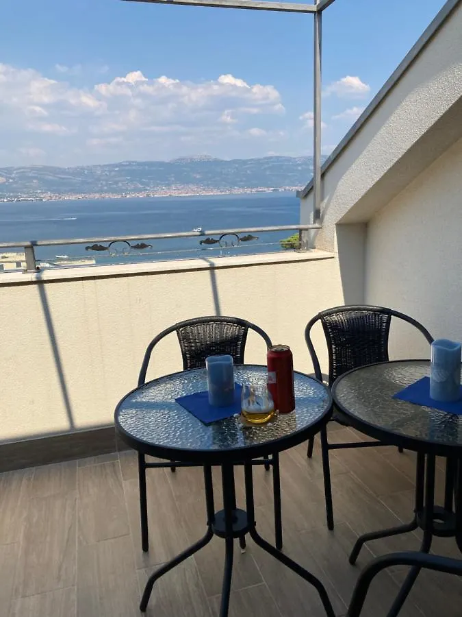 Trogir, Villa Salena, Residenz Ciovo Pearl, Slatine, Island Ciovo, Split Apartament Slatine